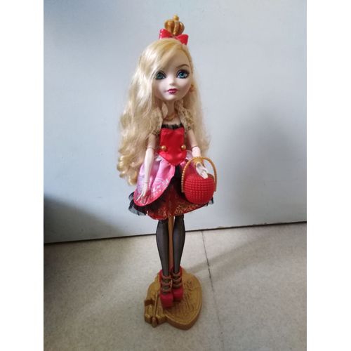 Poupée Ever After High - Apple White