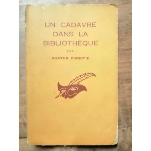 - Un Cadavre Dans La Bibliothèque Le Masque
