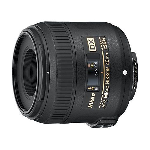 Nikon AF-S DX Micro NIKKOR 40mm f/2.8G  Objectif Noir