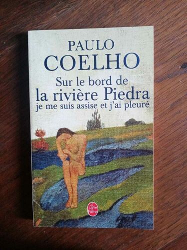 P Coelho Sur Le Bord De La Rivière Piedra