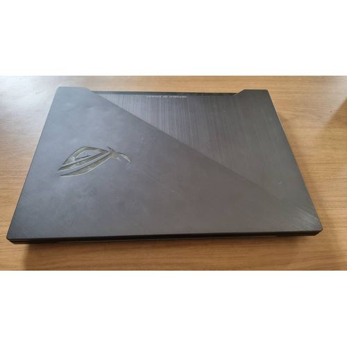 Asus ROG SCAR2 G515GW-ES023T - 15.6" Intel Core i7-8750H - 2.2 Ghz - Ram 16 Go - SSD 256 Go + HDD 1 To