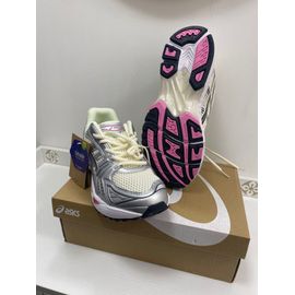 Asics Gel Kayano 14 Couleur Rose Et Gris Taille 42