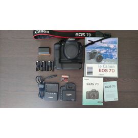 Kit Canon EOS 7D reflex 18 mpix + Accessoires