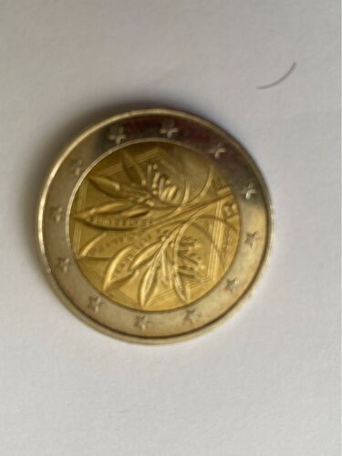 Pièces De Deux Euro Arbre De Vie État. Très Bon Année 2022.