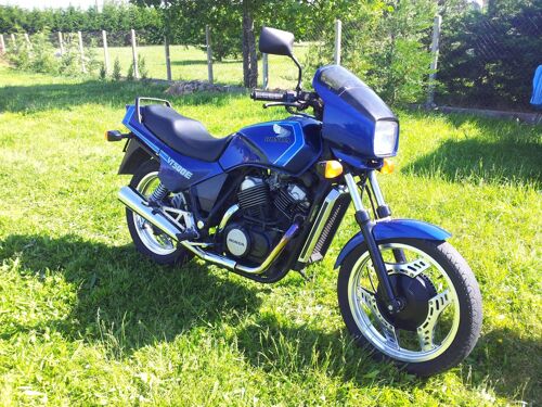 Honda Vt500 Motorcycle (1983-1988) Service Repair Manual