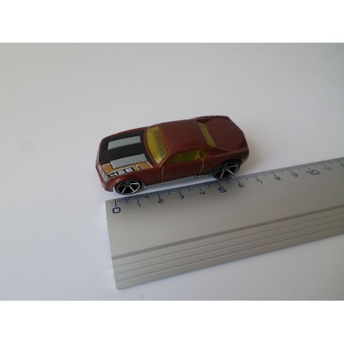 Coupe Modele Bully Goat Marron Traits Gris