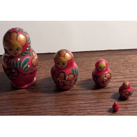Poupée Russe / Matriochka vintage "femme et fleurs"