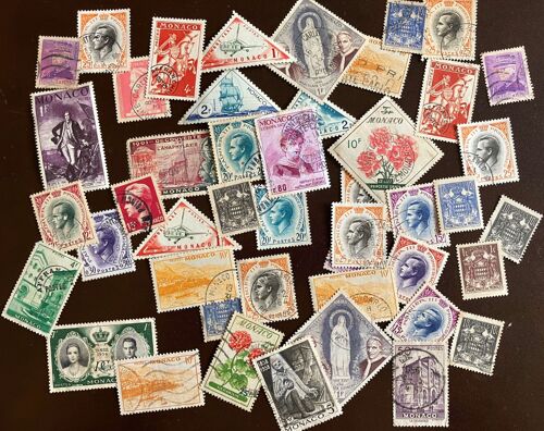 45 Timbres De Monaco De 1937 À 1960