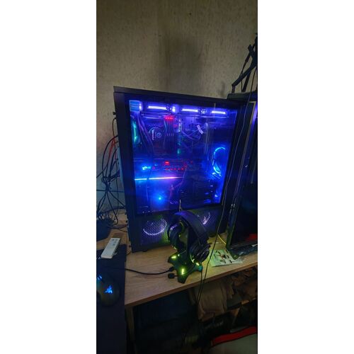PC Gamer INTEL CORE i7-8700K - 3.7 Ghz - Ram 32 Go - DD 8 To