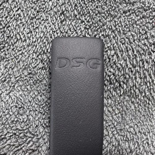 Dsg En Cuir - Couvercle Latéral Du Pommeau De Levier De Vitesse En Cuir Suédé, Noir Chromé, Emblème Dsg, Pour Vw Golf 6 7 R Gti Passat B7 B8 Cc R20 Jetta Mk6 Gli