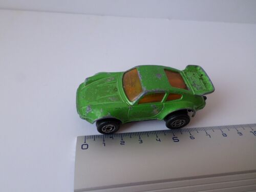 Coupe Modele Vert Avec Aileron-Majorette