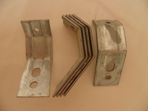 Equerre de fixation Fenètre,bâti,ossature,65x40x30x2mmzingué