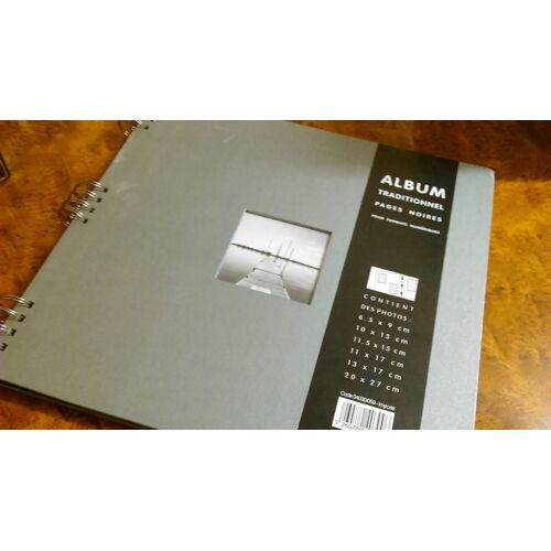 Album Traditionnel Pages Noire Pour Formats Numériques