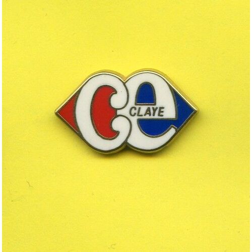 Rare  Pins   Magasin  Carrefour   Claye ( Souilly )     Fa167