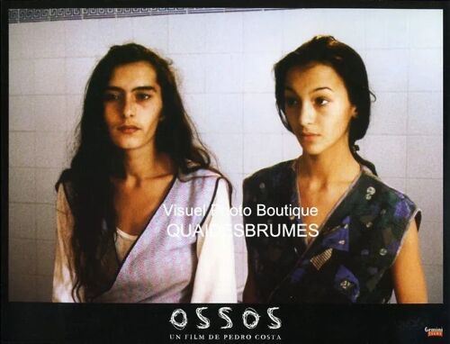 Ossos : Jeu De 4 Photos D'exploitation Cinématographique - Format 21,5x27 Cm - Réalisé Par Pedro Costa, Avec Isabel Ruth, Ines De Medeiros, Maria Lipkina, Vanda Duarte, Nuno Vaz, Miguel Sermao - 1998