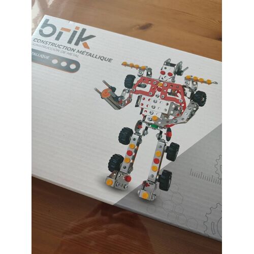 Robot En Métal À Construire 
