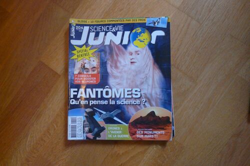 Lot 4 Science Et Vie Junior Annee 2006