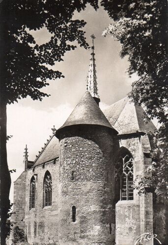 Carte Postale Ancienne - Photo Dentelée En Noir Et Blanc - Timbre Et Cachets - La Palisse - Allier Château Des Comtes De Chabannes