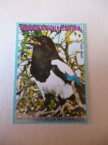 Timbre "Guinée Équatoriale :Pie:Amérique Du Nord".