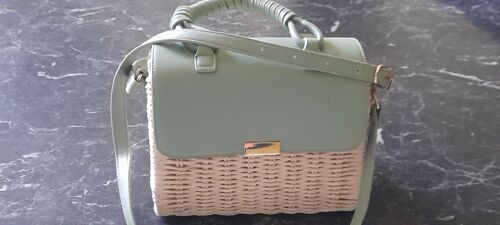Sac a Main Kaporal Bleu Pale, Poignée et Bandoulière,Modèle Tille