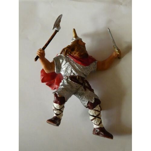 Figurine De Chef Gaulois Ou Viking Avec Hache Et Épée