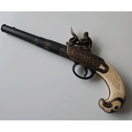 Reproduction Pistolet Anglais.