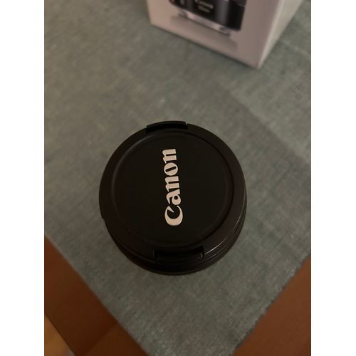 Objectif Canon 18-55mm f/3.5-5.6 IS II EF-S 18-55mm f/3.5-5.6 IS II