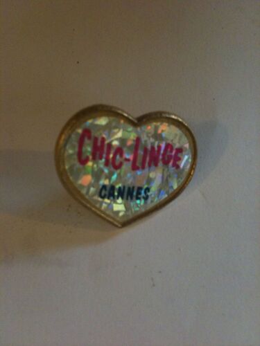 Pin's Chic-Linge Cannes