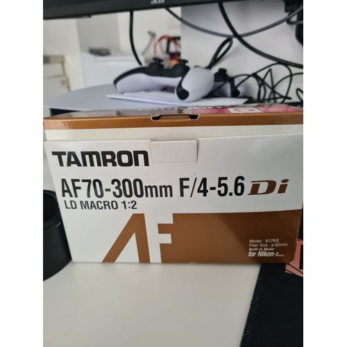 Objectif Tamron AF70-300 pour Nikon
