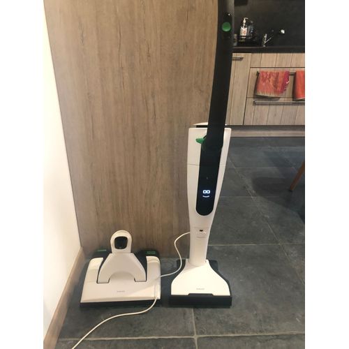 Aspirateur laveur vorwek VK7