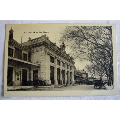 Cpa Originale Avignon - La Gare , Écrite 1926 , Animée , Dos Vert