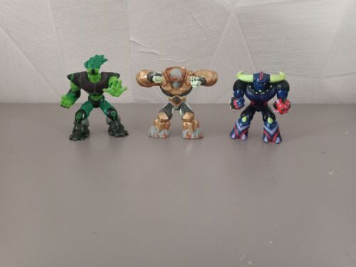 Lot De 3 Figurines Rétro : Marathon Média