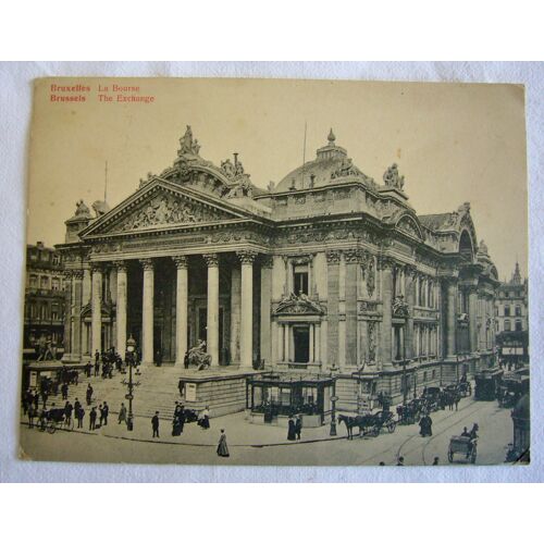 Cpa Originale Grand Format Bruxelles / Brussels - La Bourse Très Animée
