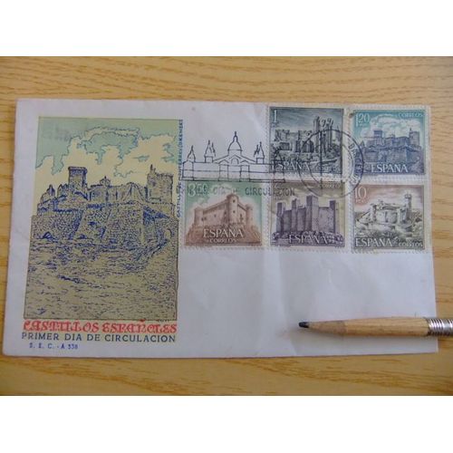 C 7 Espagne 1970 / Fdc Castillos De España / Edifil 1977 / 1981 Yvert 1632 / 1636