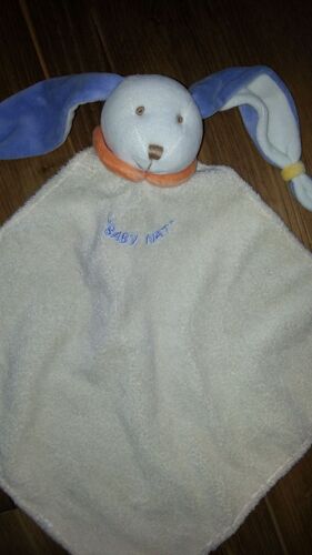 Doudou Plat Lapin Beige Blanc Col Orange Oreilles Bleues 56 Cm