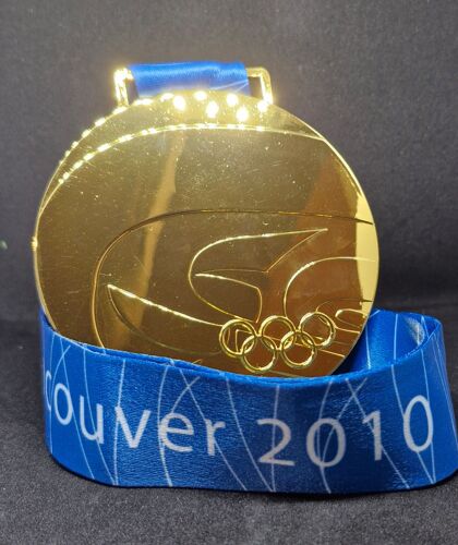Reproduction Exacte De La Médaille D'or Des Jeux Olympiques D'hiver De Vancouver De 2010