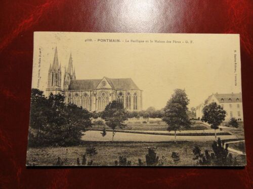Pontmain, La Basilique Et La Maison Des Pères