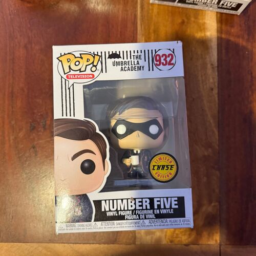 Funko Pop! Television ¿ Number Five (Chase Edition)