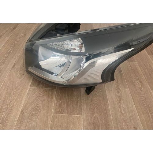 Phare Avant Droit Trafic 2018