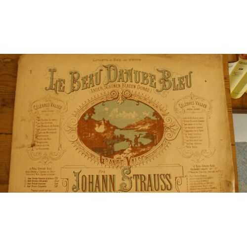 Le Beau Danube Bleu - Ander Schonen Blauen Donau - J. Strauss