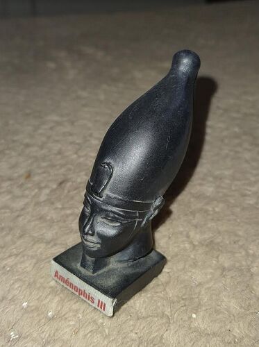 Statuette Egypte Aménophis Lll Résine D'art & Son Livret Assorti