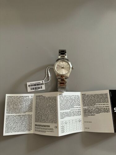Montre Femme Sector Analogique Bracelet En Acier Inoxydable Argent Use53578505