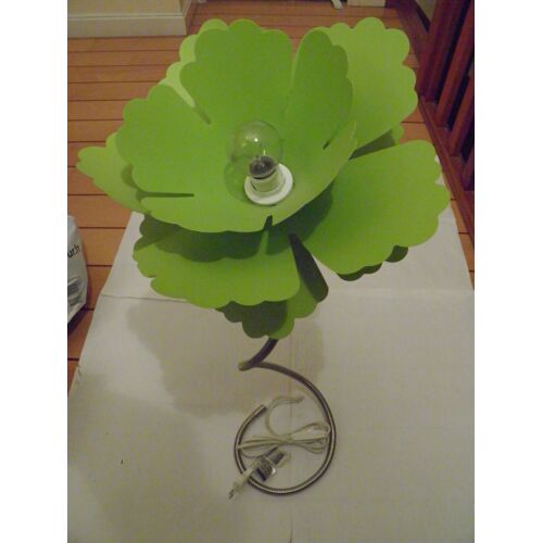 Lampe Paloma à poser ,déco fleur verte, pieds serpentin réglable tous sens