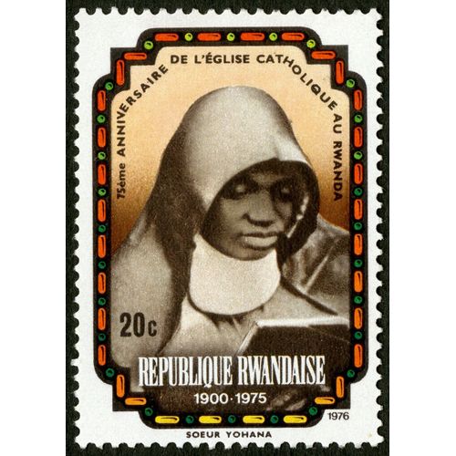 Timbre Non Oblitéré République Rwandaise, 75ème Anniversaire De L'église Catholique Au Rwanda 1900 - 1975, Soeur Yohana, 1976, 20 C