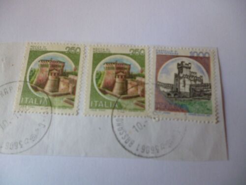 Timbres "Italie :2 Timbres :Rocca Di Mondavia Et Un :Castello Di Montagnana".