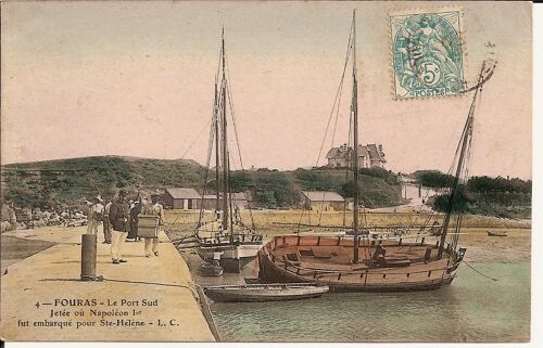 Fouras, Port Sud, Jetée Où Napoléon Ier Fut Embarqué Pour Sainte Hélène.