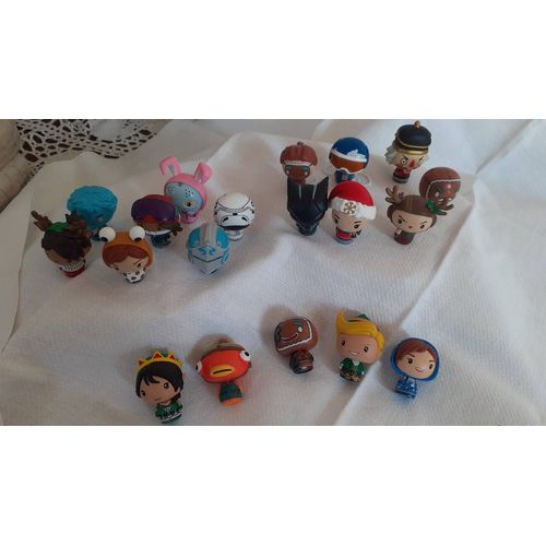 Lot De 19 Mini Pop Fortnite