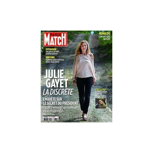 Paris Match 3375 Julie Gayet La Discrête Enquête Sur Le Secret Du Président L'actrice Apparait Au