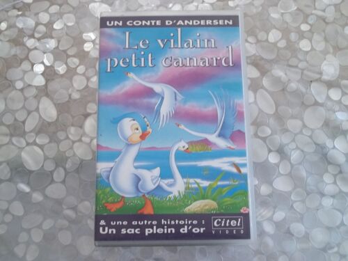 Le Vilain Petit Canard Et Un Sac Plein D'or