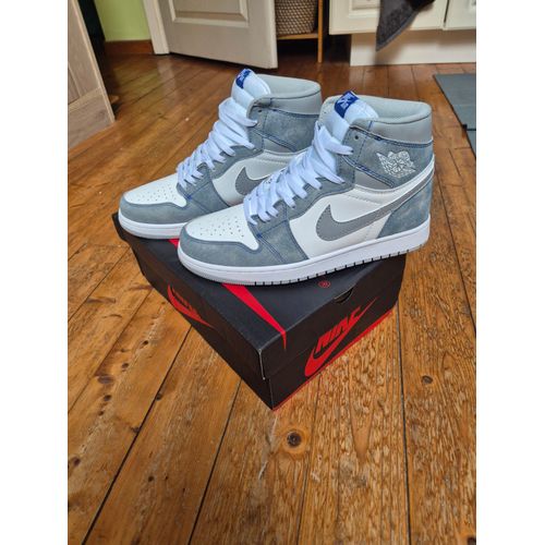 Air Jordan 1 Retro High Og Hyper Royal - 42